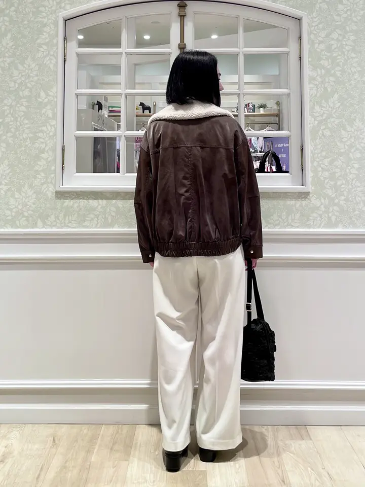 ANY MIKA コーディネート画像