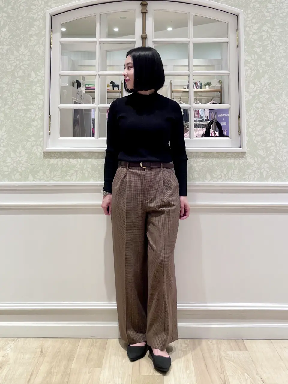 ANY MIKA コーディネート画像