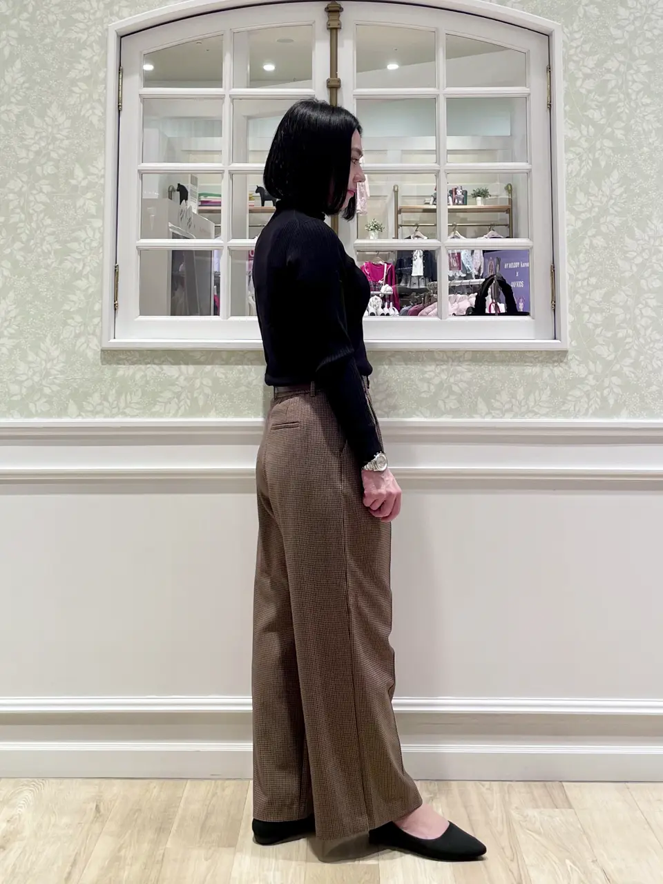 ANY MIKA コーディネート画像