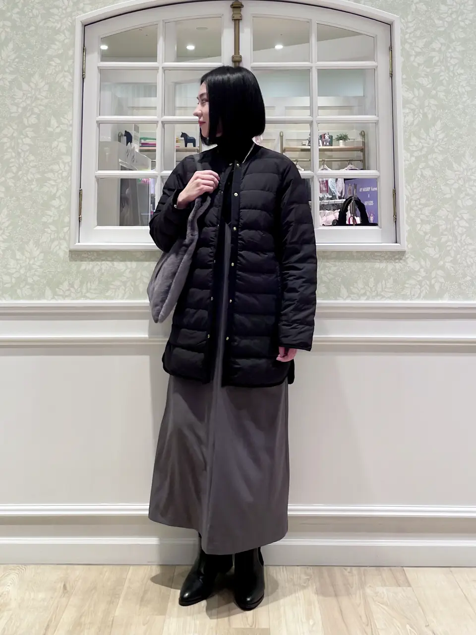 ANY MIKA コーディネート画像