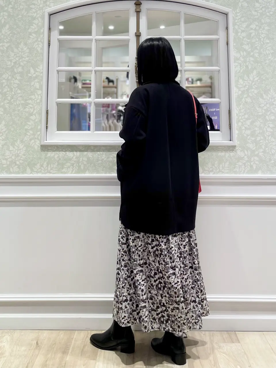 ANY MIKA コーディネート画像