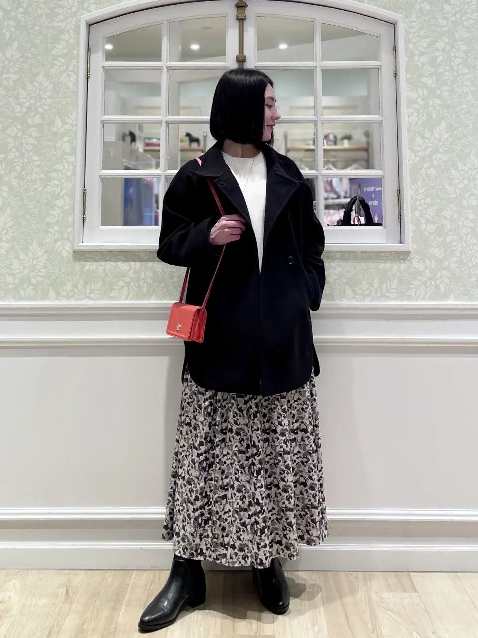 ANY MIKA コーディネート画像