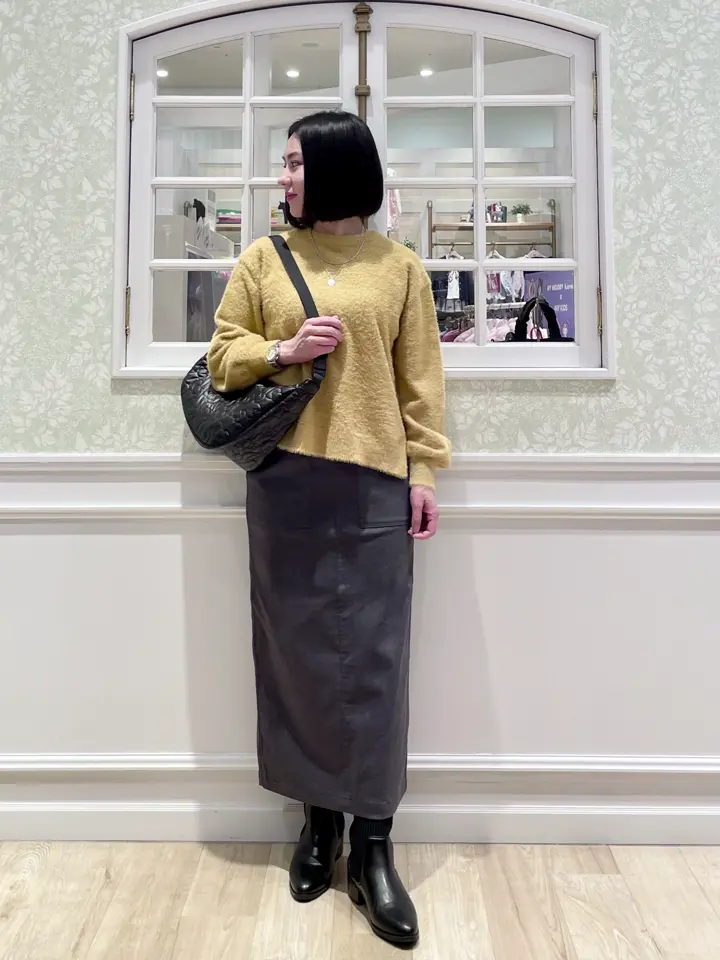 ANY MIKA コーディネート画像