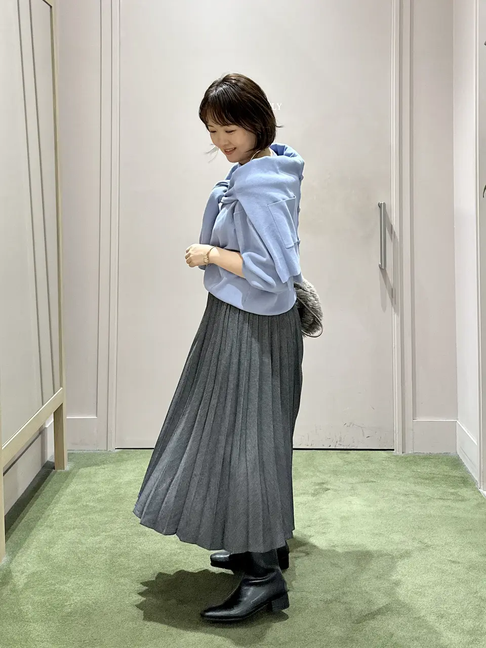 ANY フジコ コーディネート画像