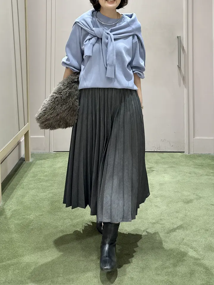 ANY フジコ コーディネート画像