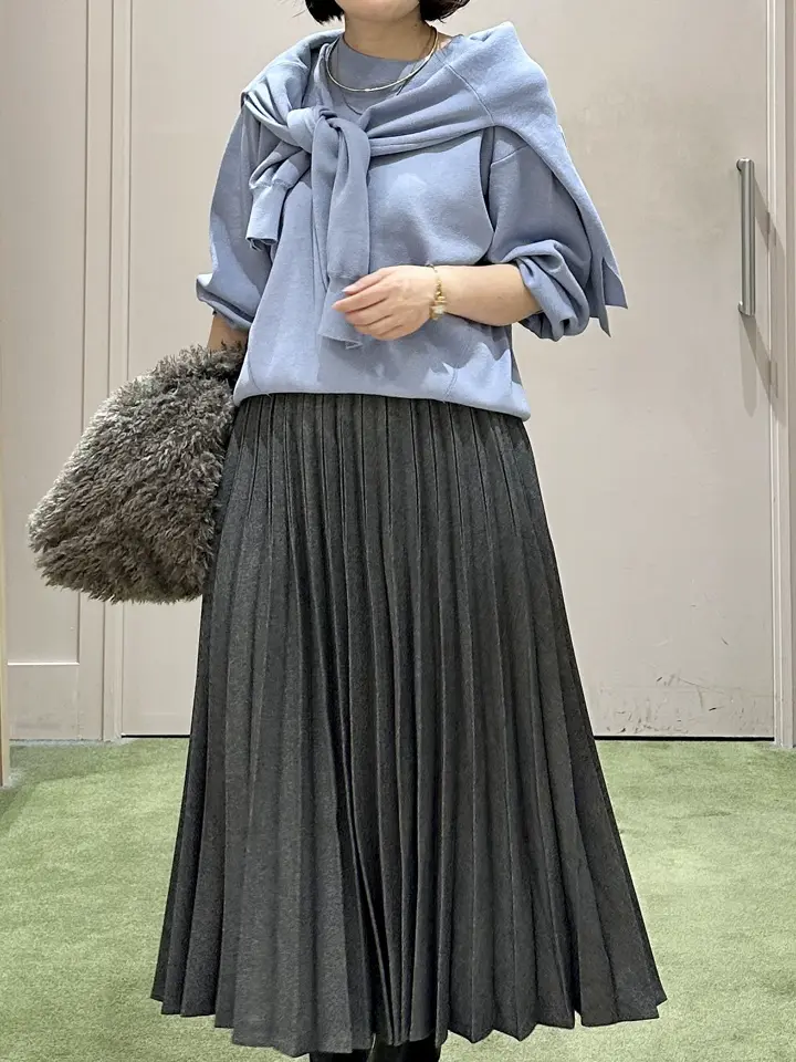 ANY フジコ コーディネート画像