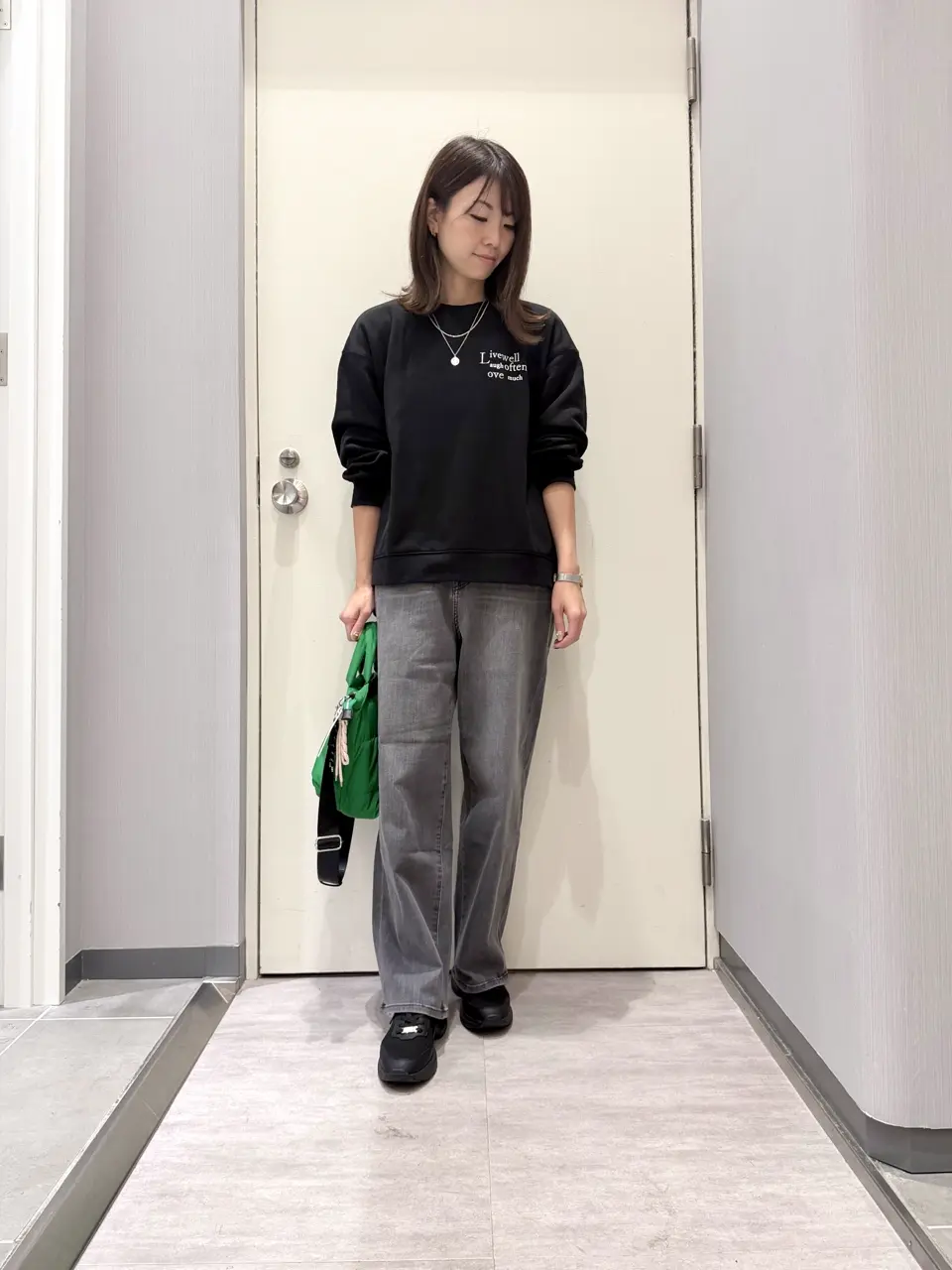 ANY 金井 コーディネート画像