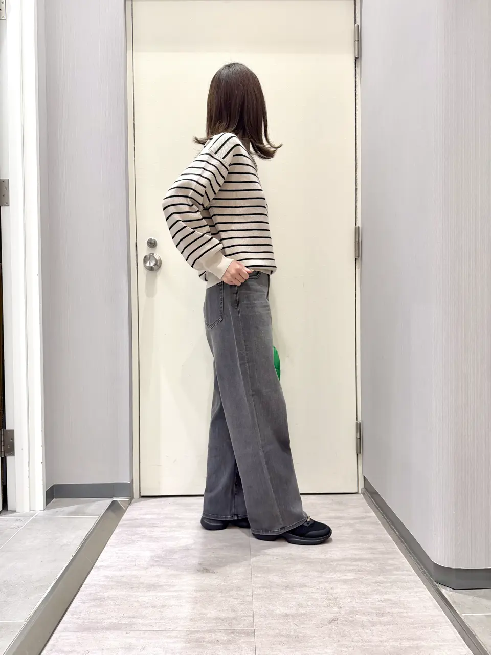 ANY 金井 コーディネート画像