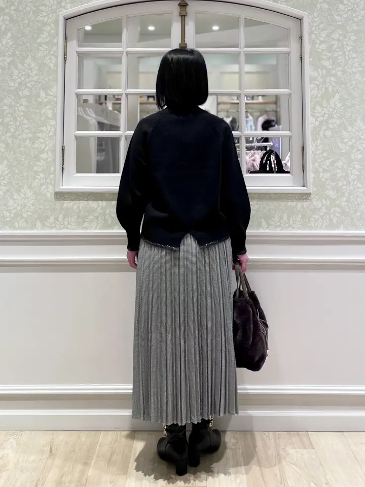 ANY SIS MIKA コーディネート画像