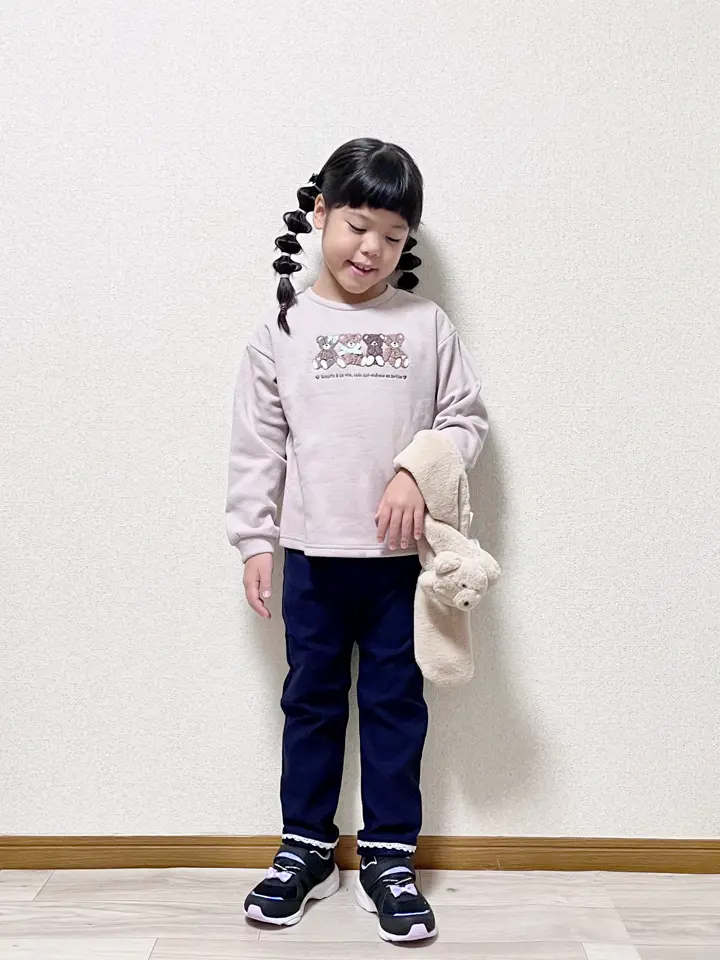 ANY MIKA コーディネート画像