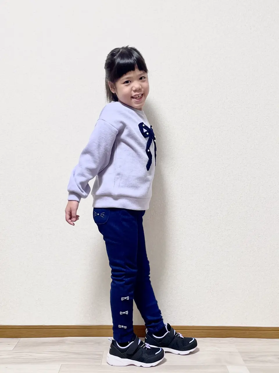 ANY MIKA コーディネート画像