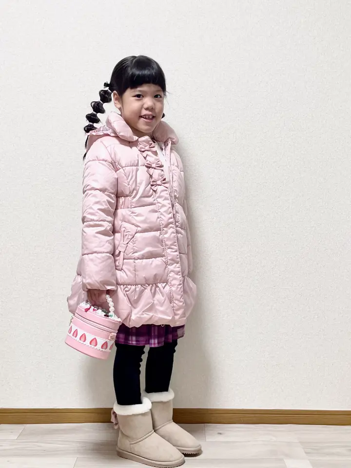 ANY MIKA コーディネート画像