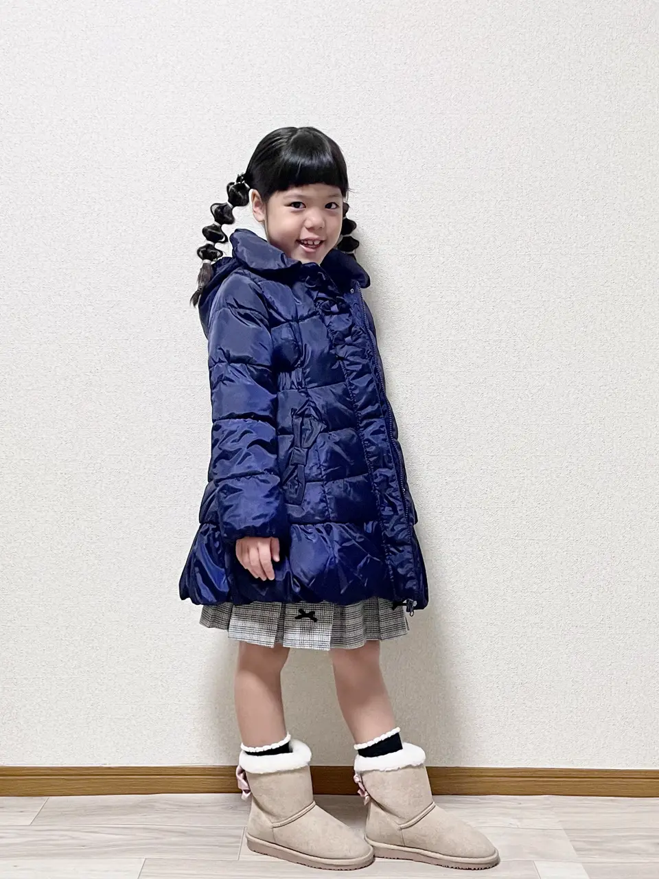 ANY MIKA コーディネート画像