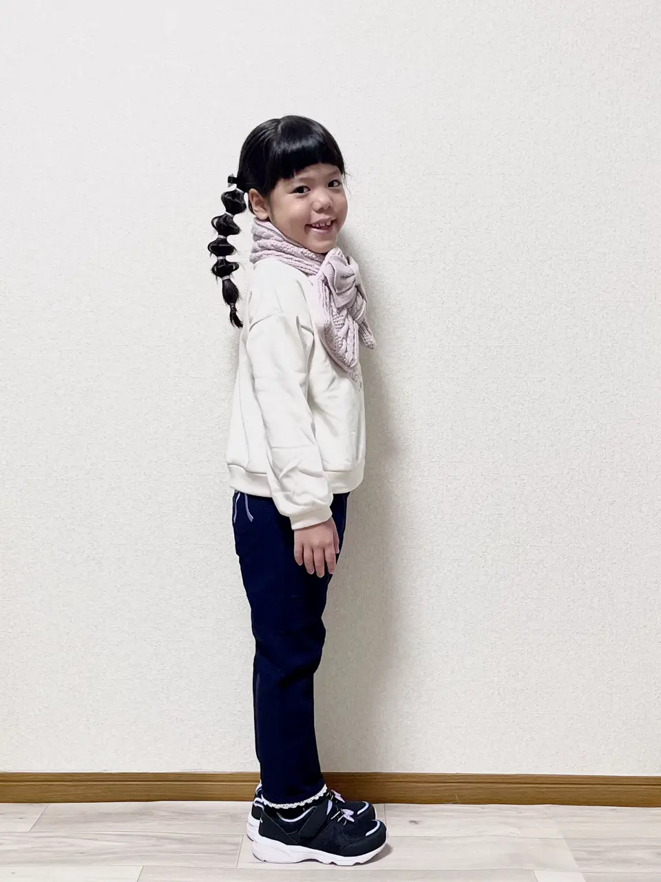 ANY MIKA コーディネート画像