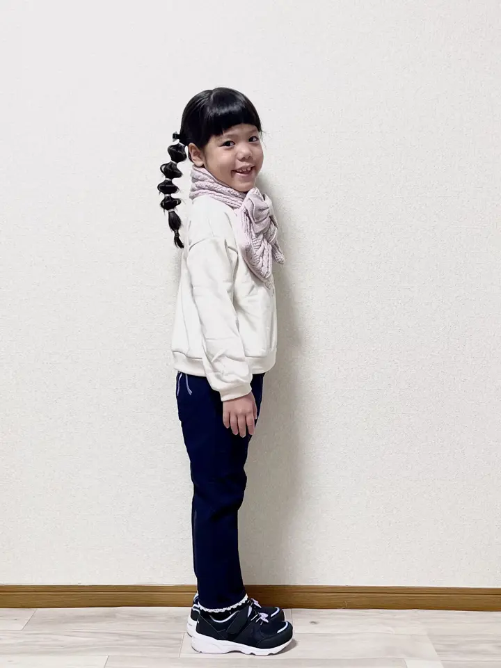 ANY MIKA コーディネート画像