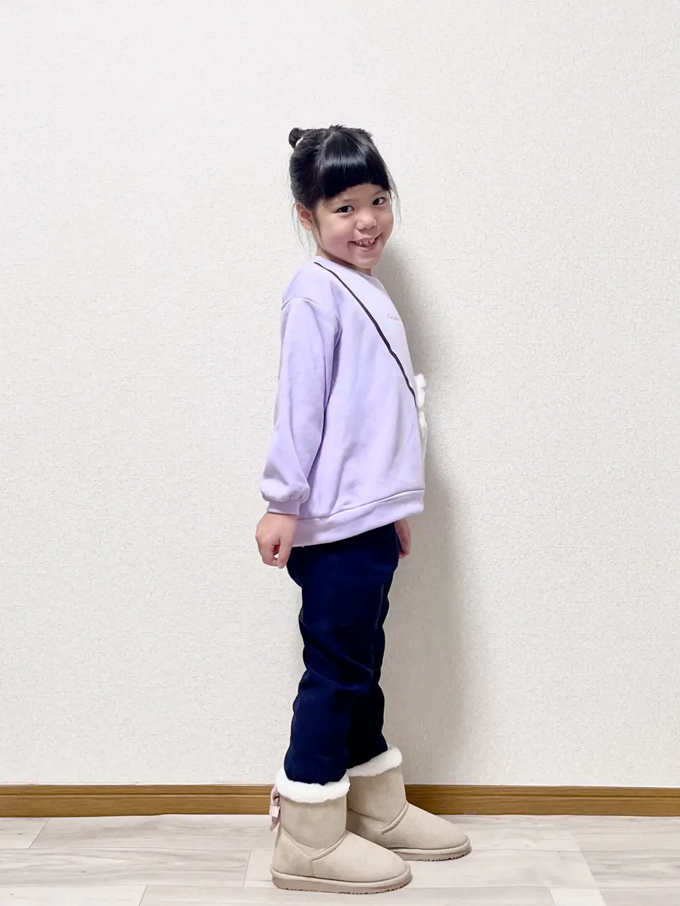 ANY MIKA コーディネート画像