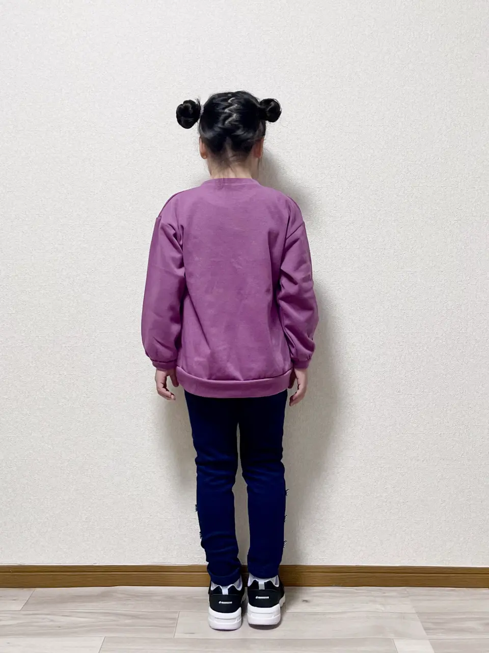 ANY MIKA コーディネート画像