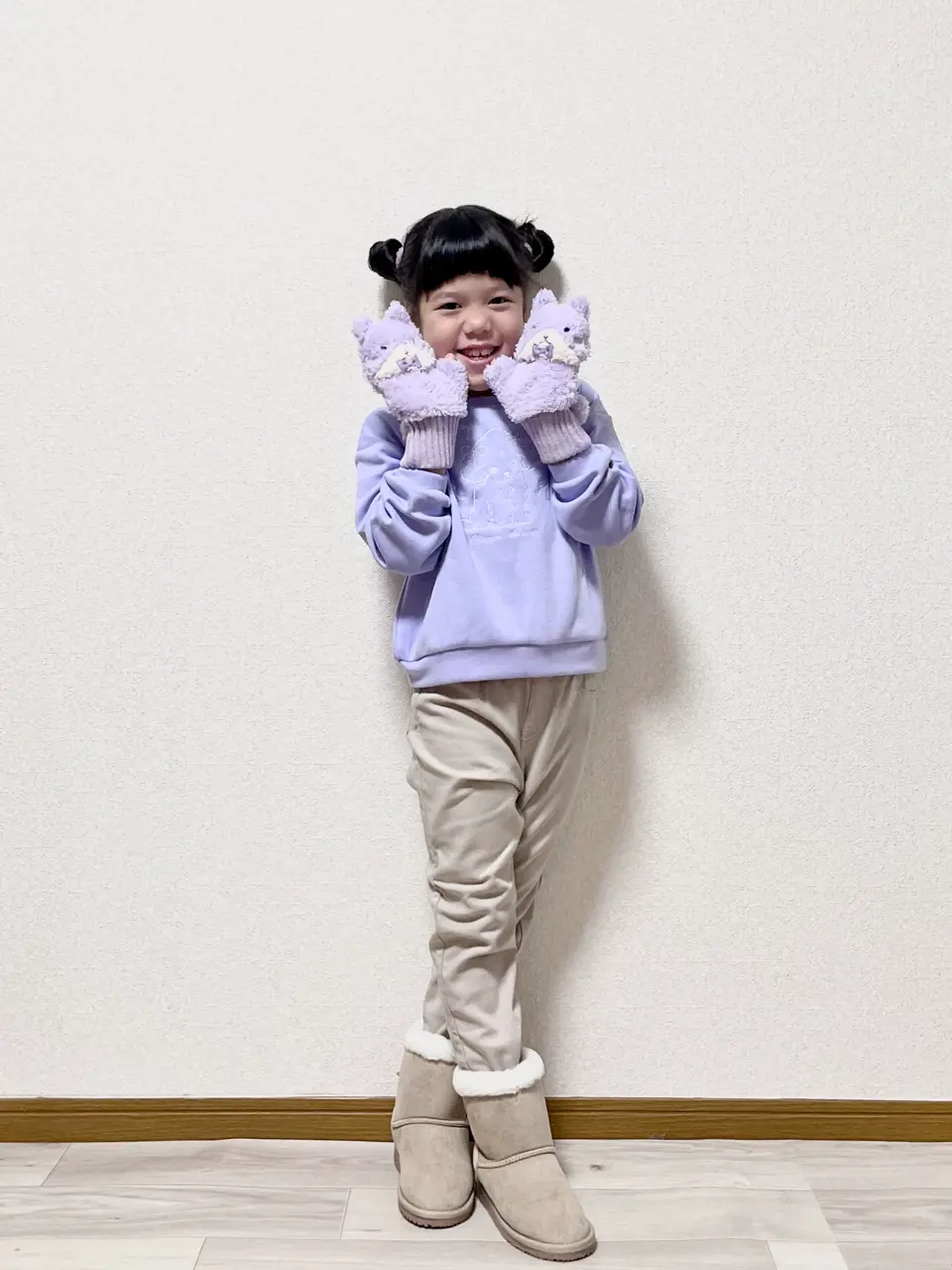 ANY MIKA コーディネート画像