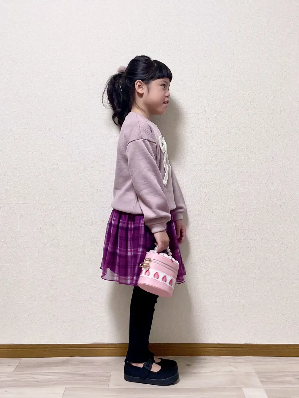 ANY MIKA コーディネート画像