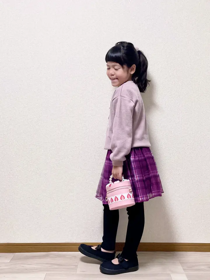 ANY MIKA コーディネート画像