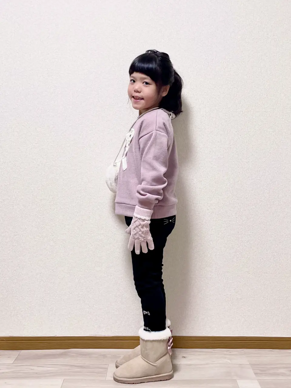 ANY MIKA コーディネート画像