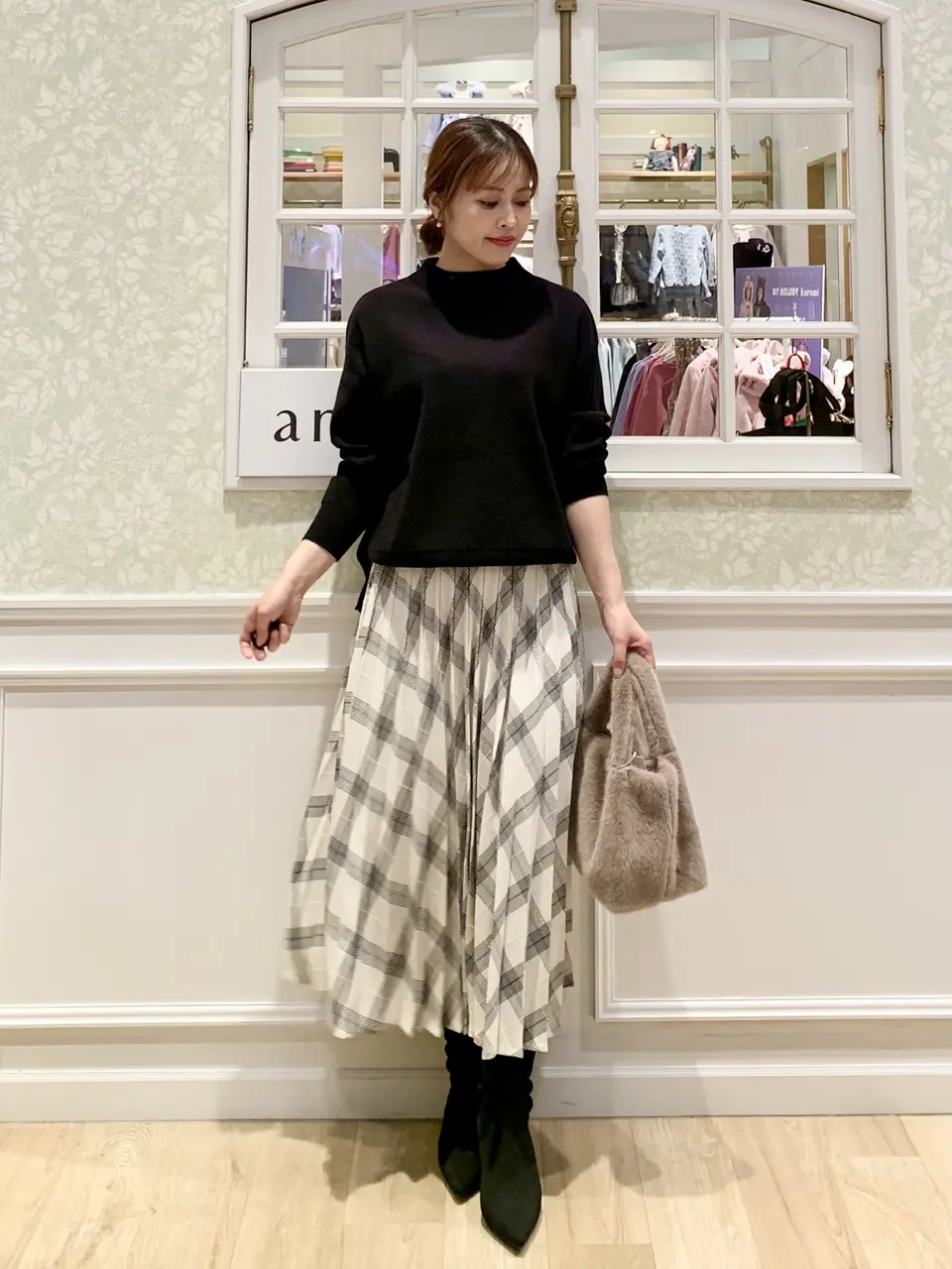 ANY MIHO コーディネート画像