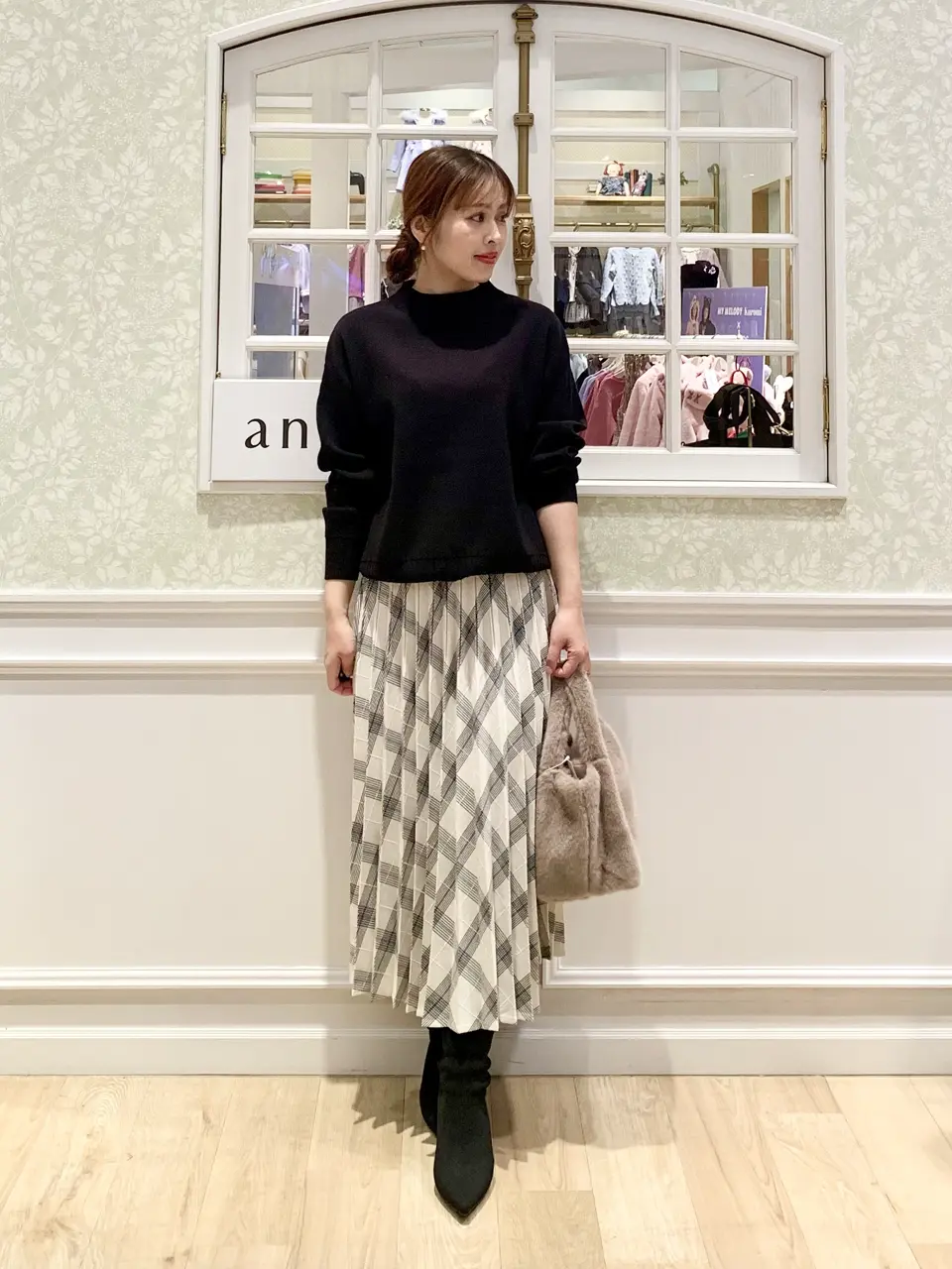 ANY MIHO コーディネート画像