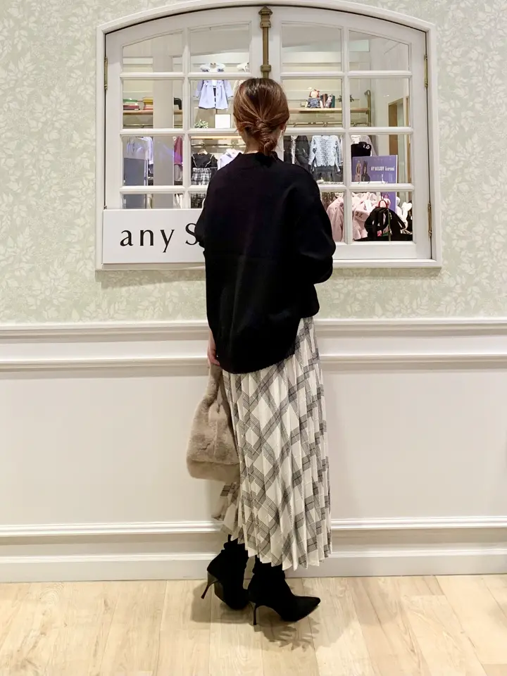ANY MIHO コーディネート画像