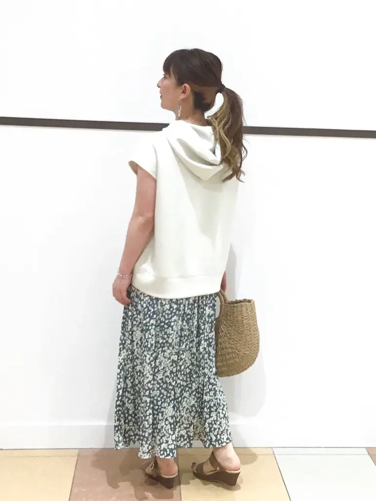 ANY 高橋 コーディネート画像