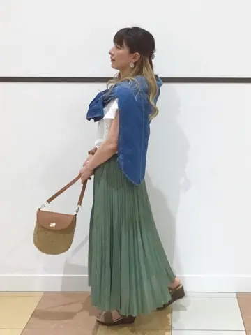 ANY 高橋 コーディネート画像