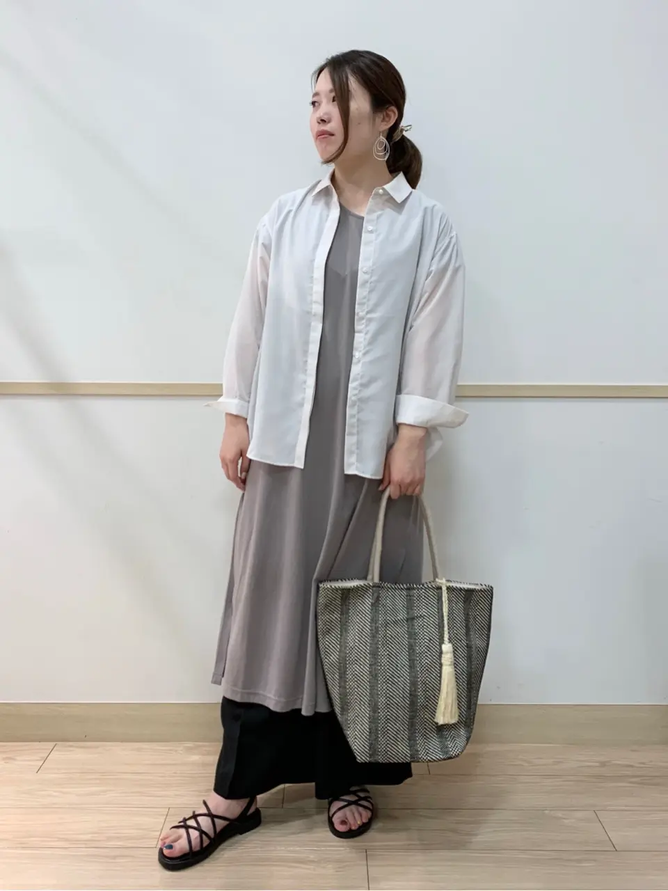  スタッフ コーディネート画像