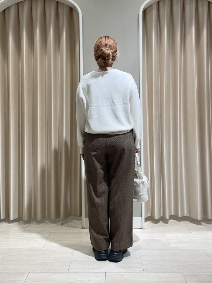 ANY 柄澤 コーディネート画像