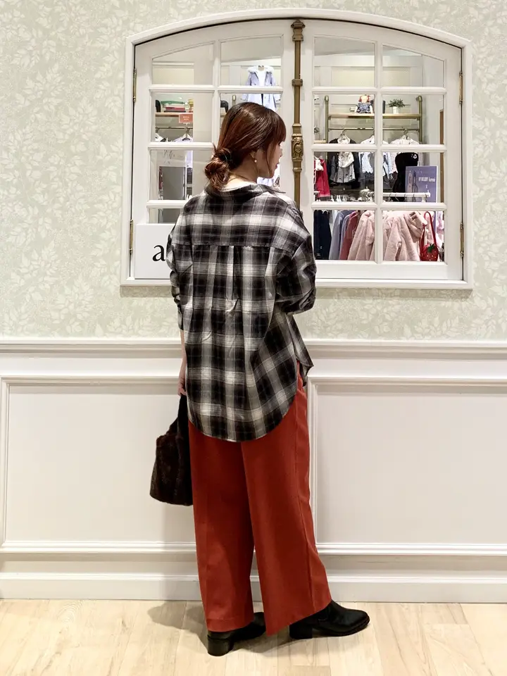 ANY MIHO コーディネート画像