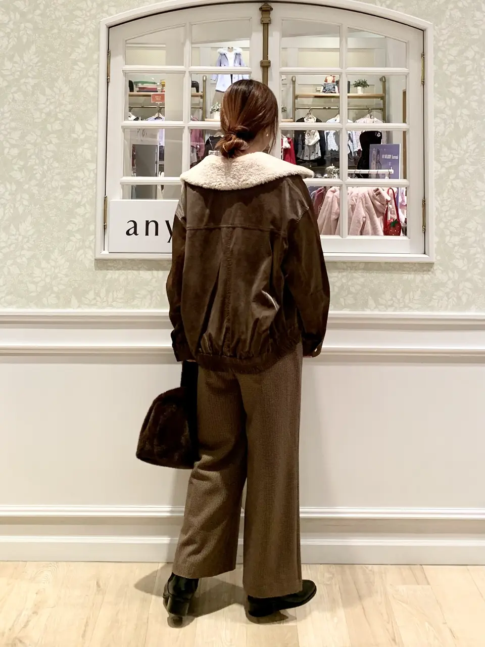 ANY MIHO コーディネート画像