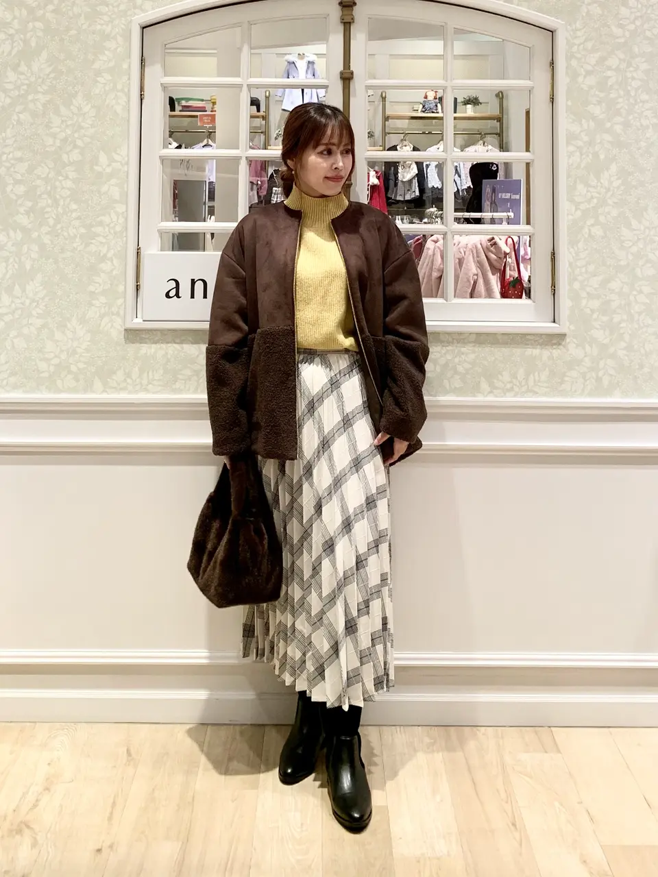 ANY MIHO コーディネート画像