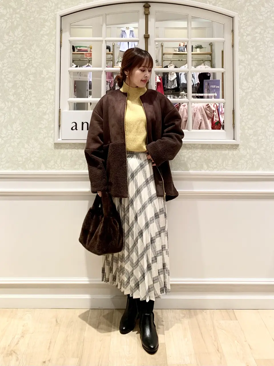 ANY MIHO コーディネート画像