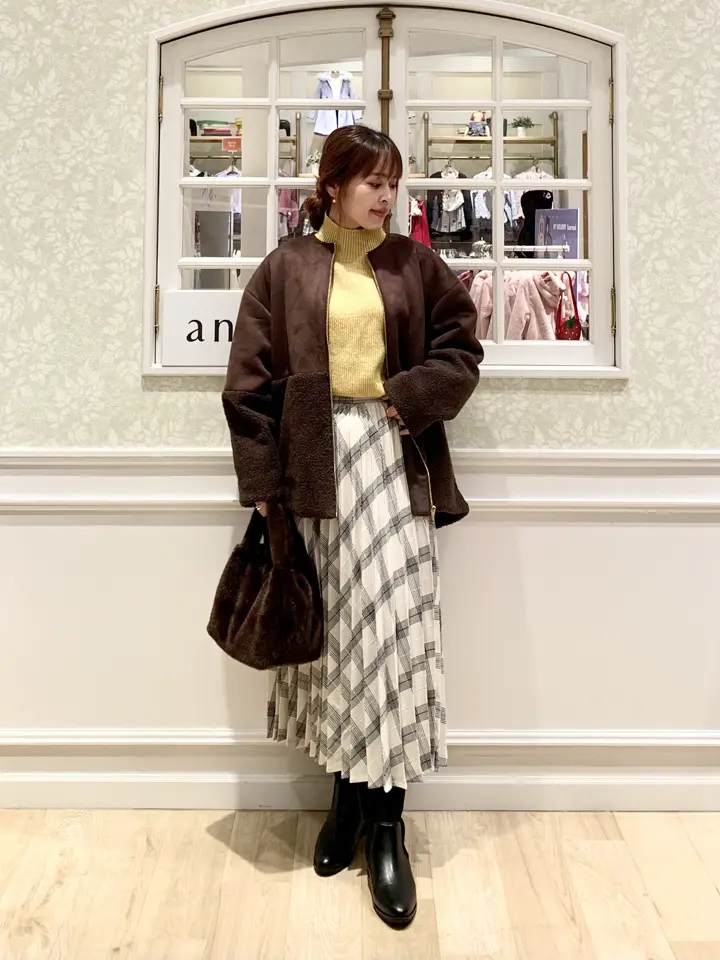 ANY MIHO コーディネート画像