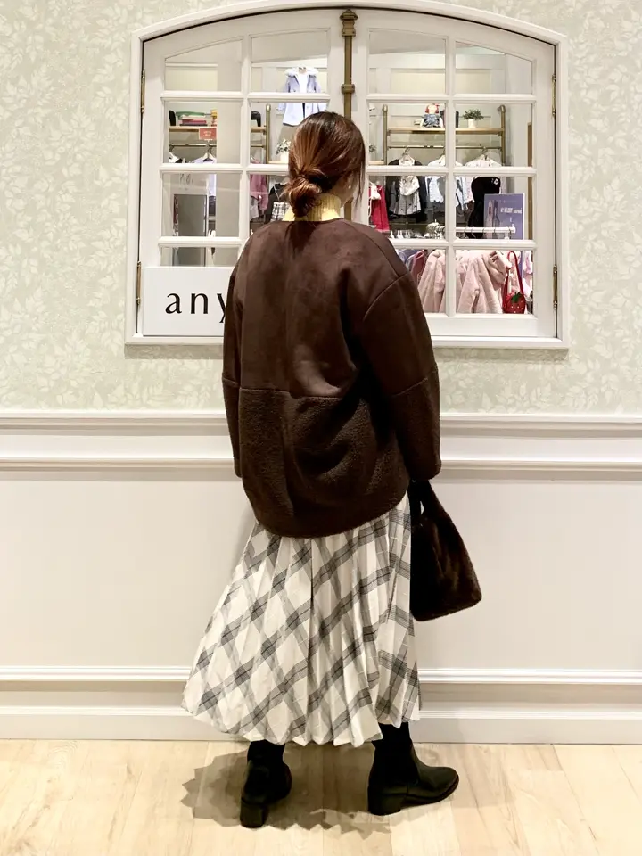 ANY MIHO コーディネート画像