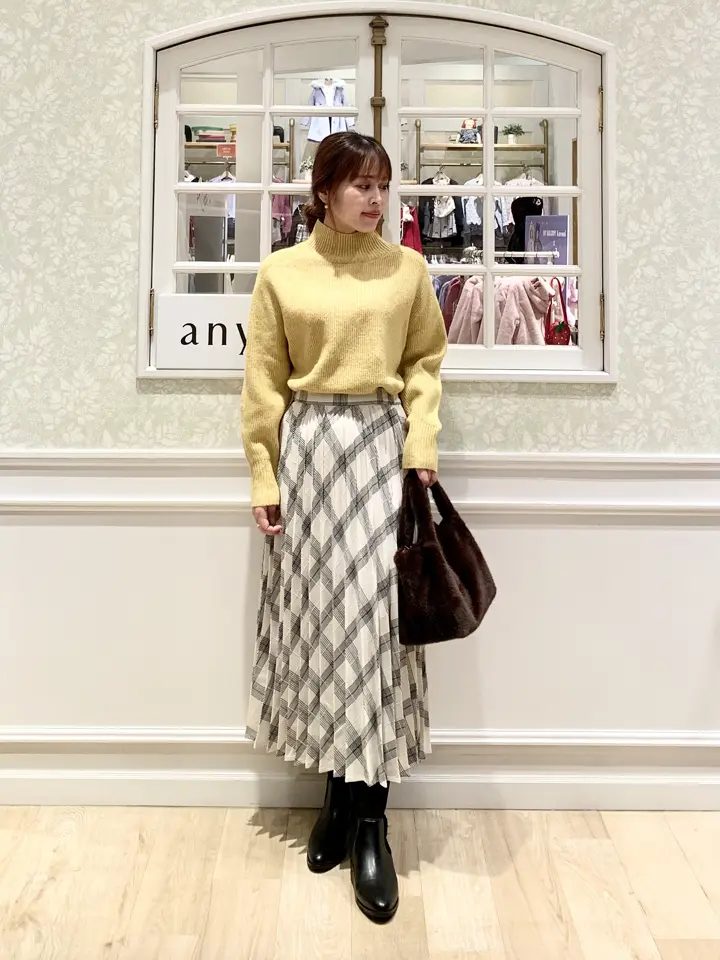 ANY MIHO コーディネート画像