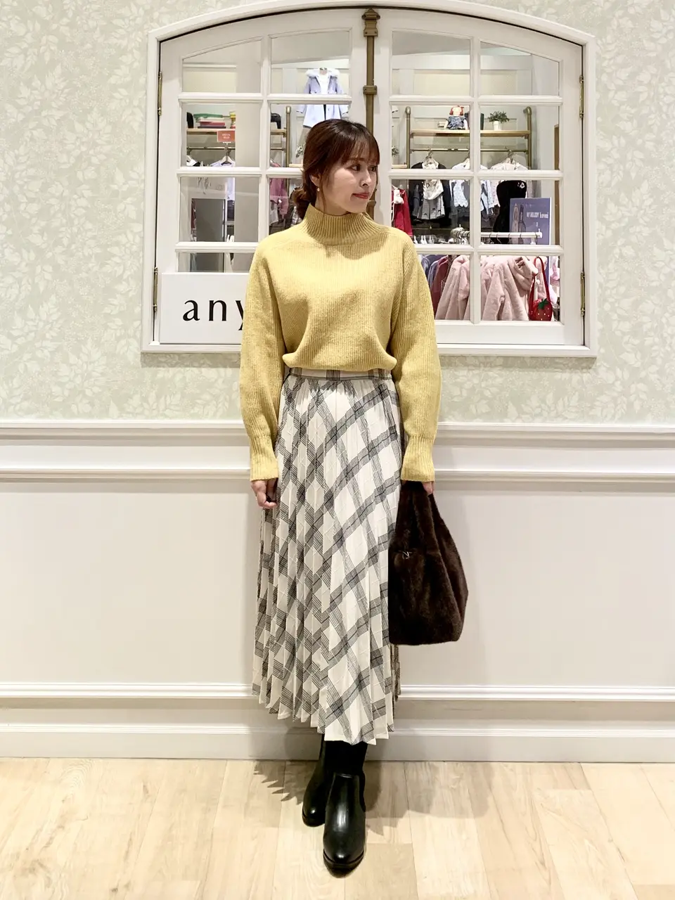 ANY MIHO コーディネート画像