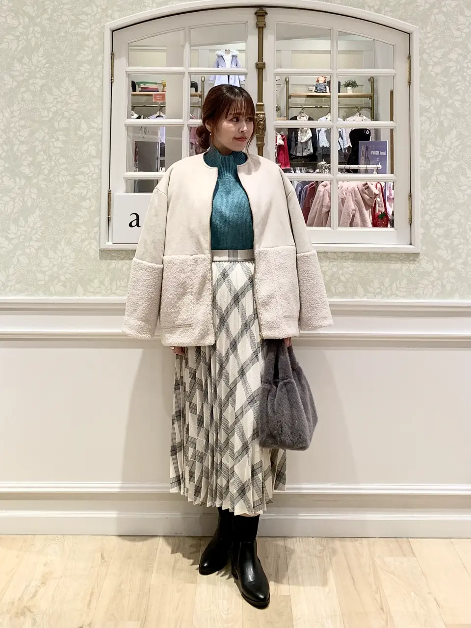 ANY MIHO コーディネート画像