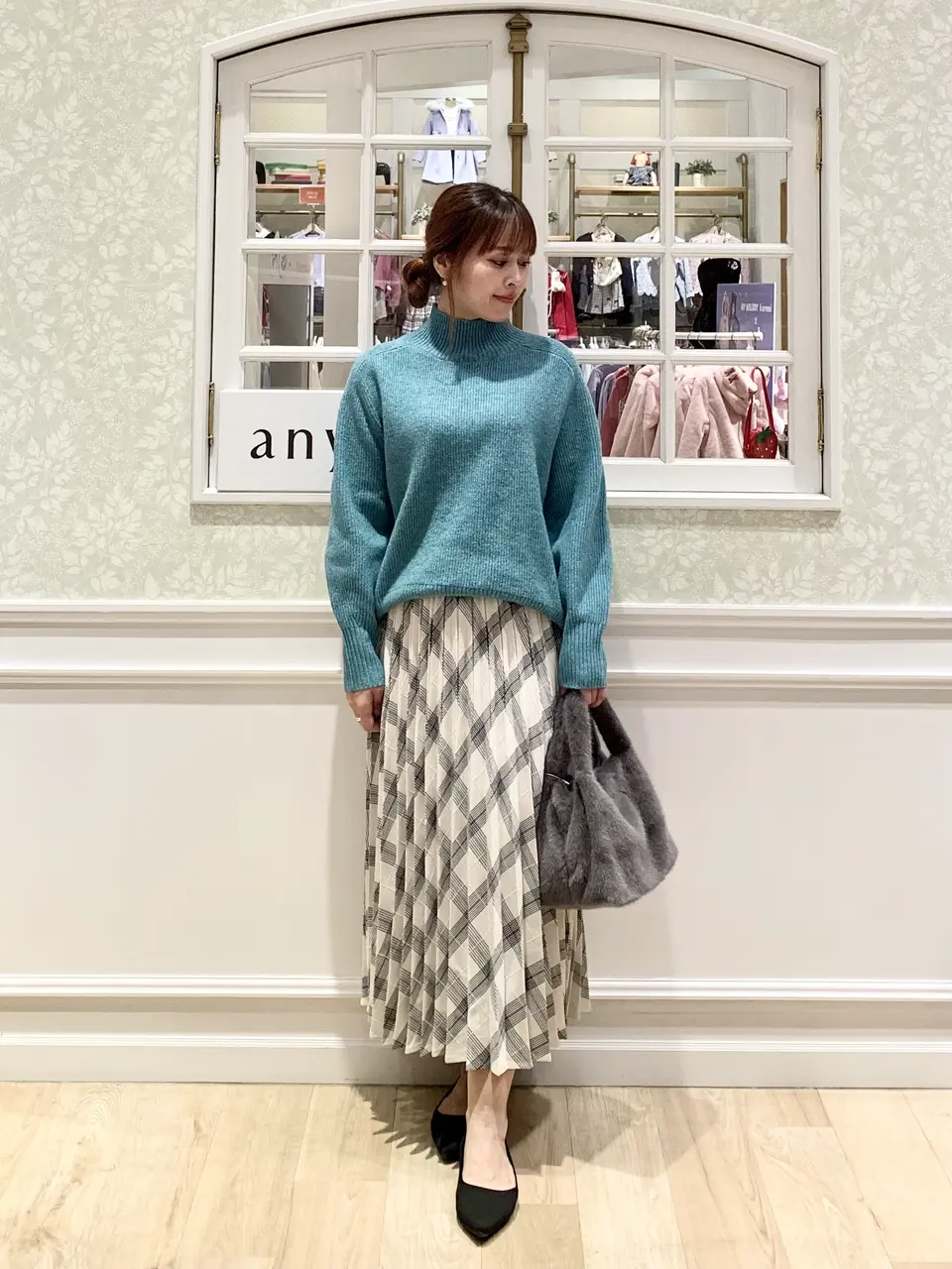 ANY MIHO コーディネート画像