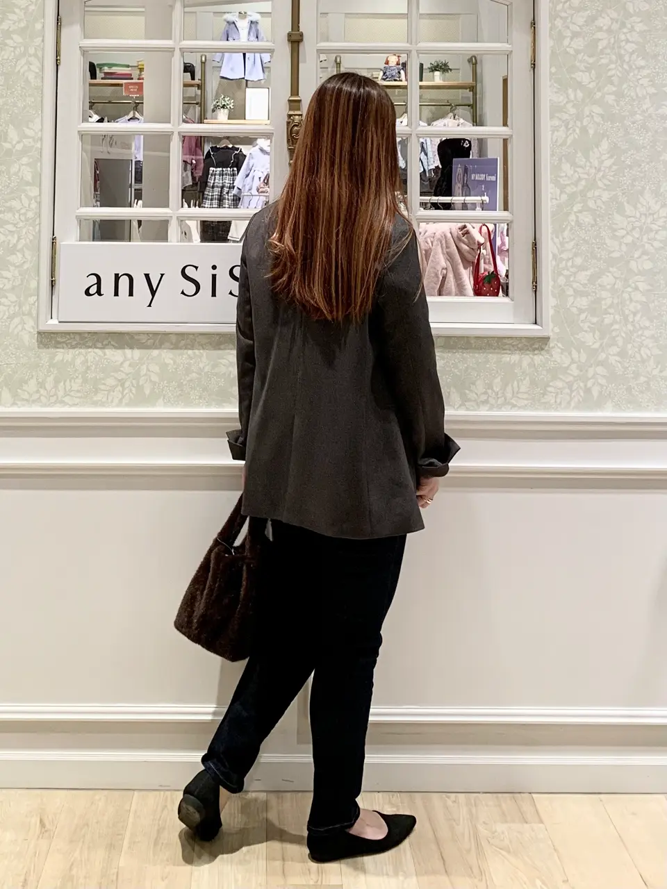 ANY MIHO コーディネート画像