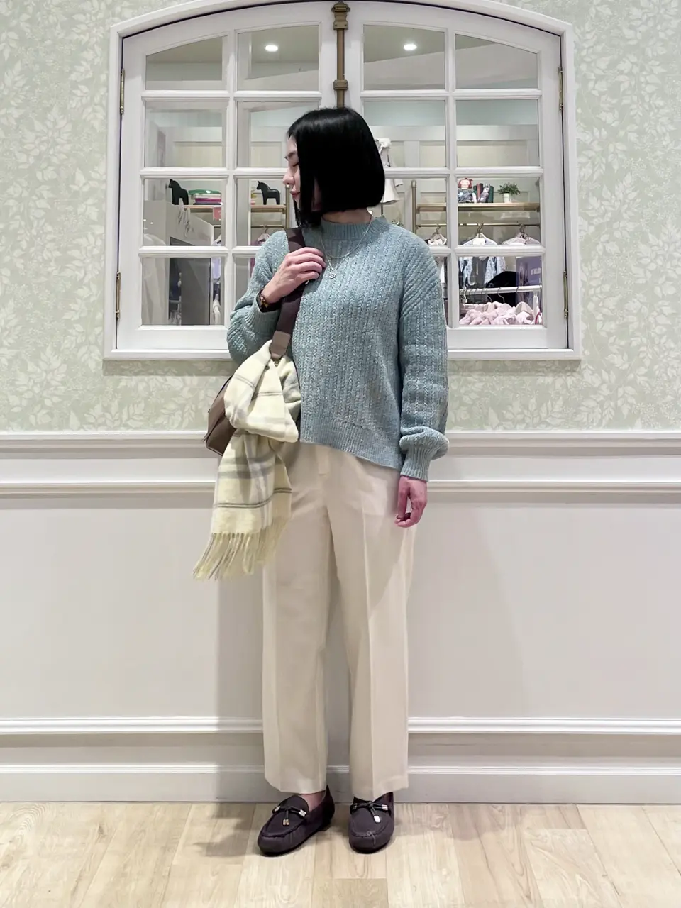 ANY MIKA コーディネート画像