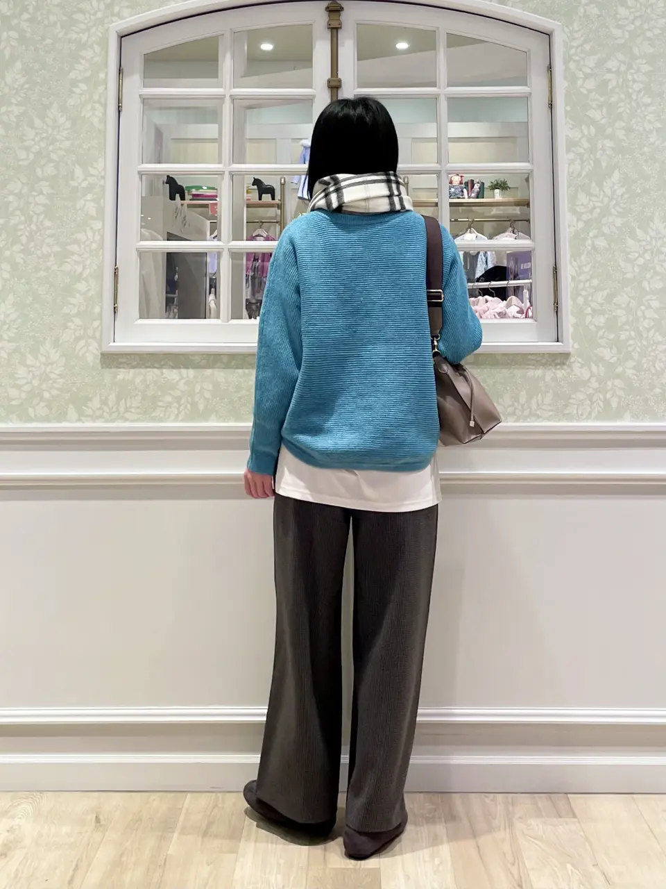 ANY MIKA コーディネート画像