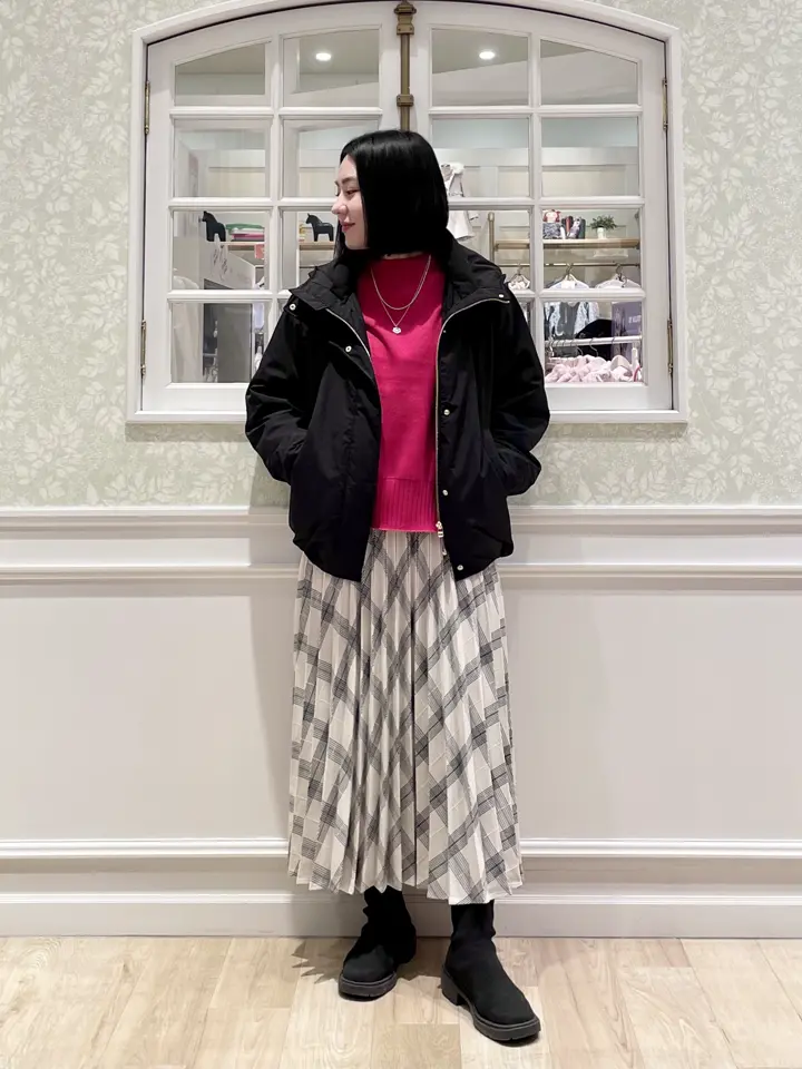 ANY MIKA コーディネート画像