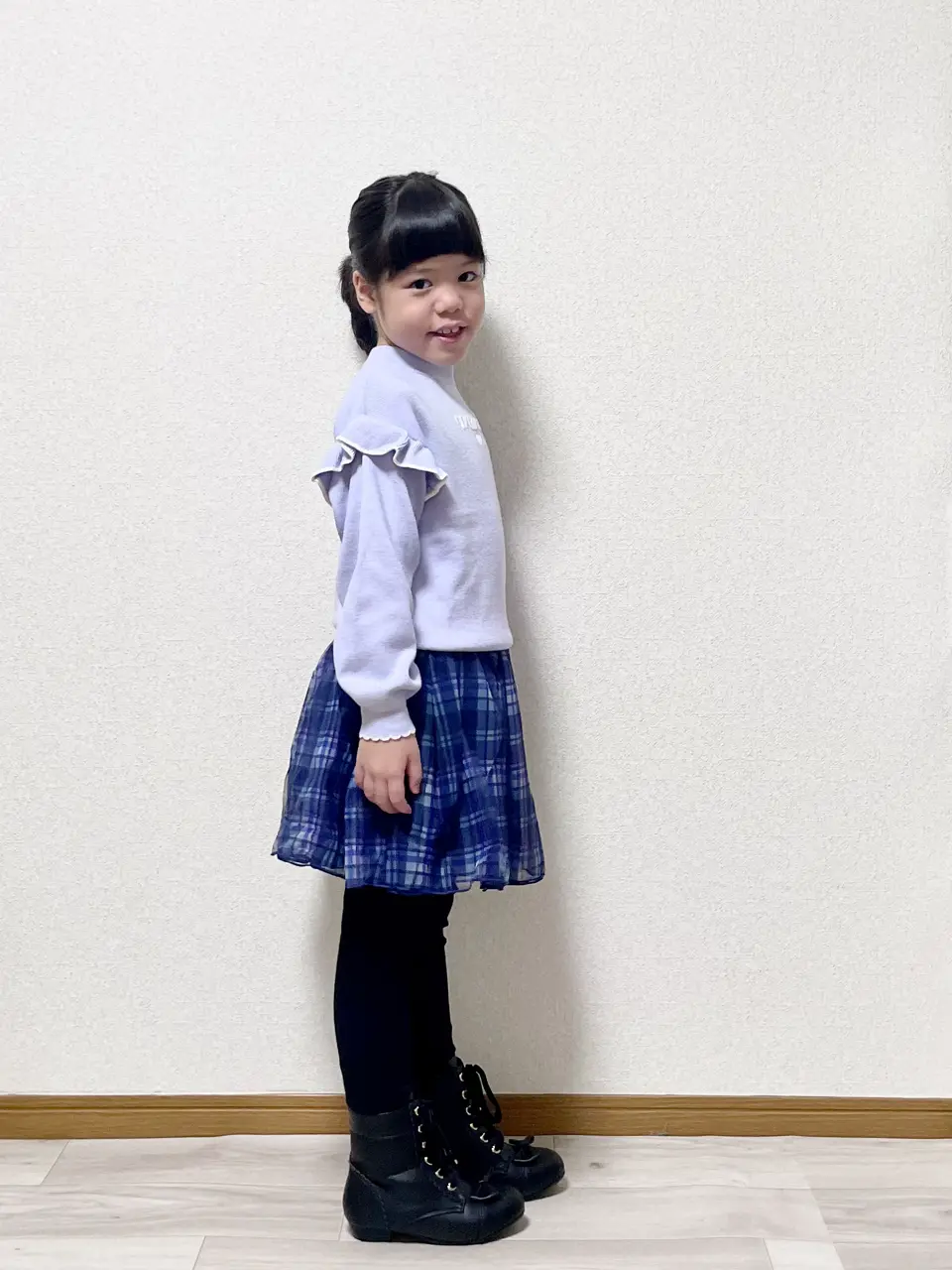 ANY MIKA コーディネート画像