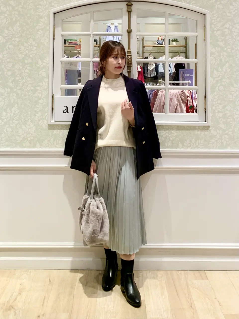 ANY SIS MIHO コーディネート画像