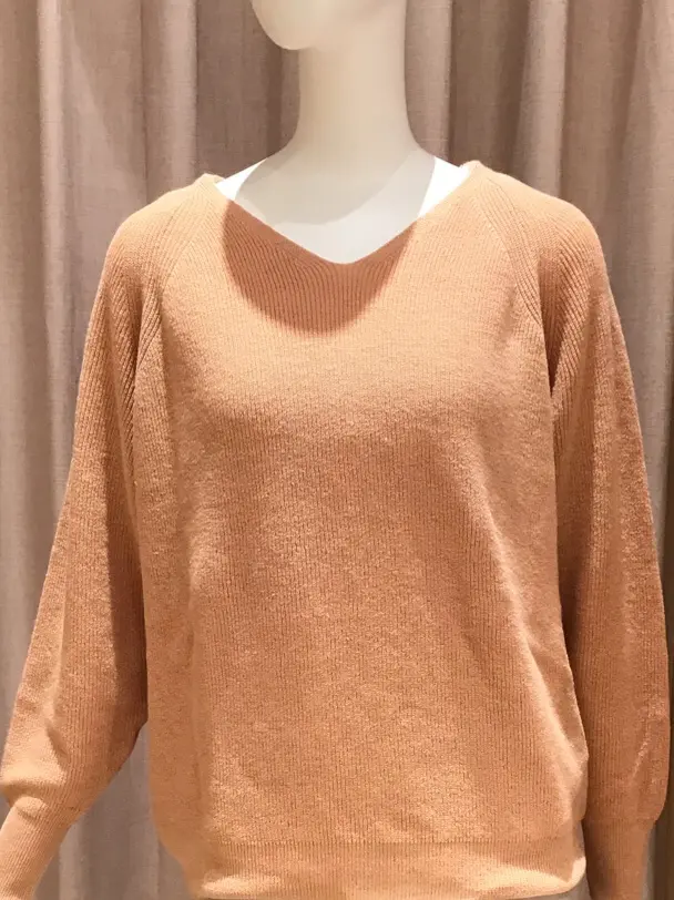 ANY 本吉 コーディネート画像