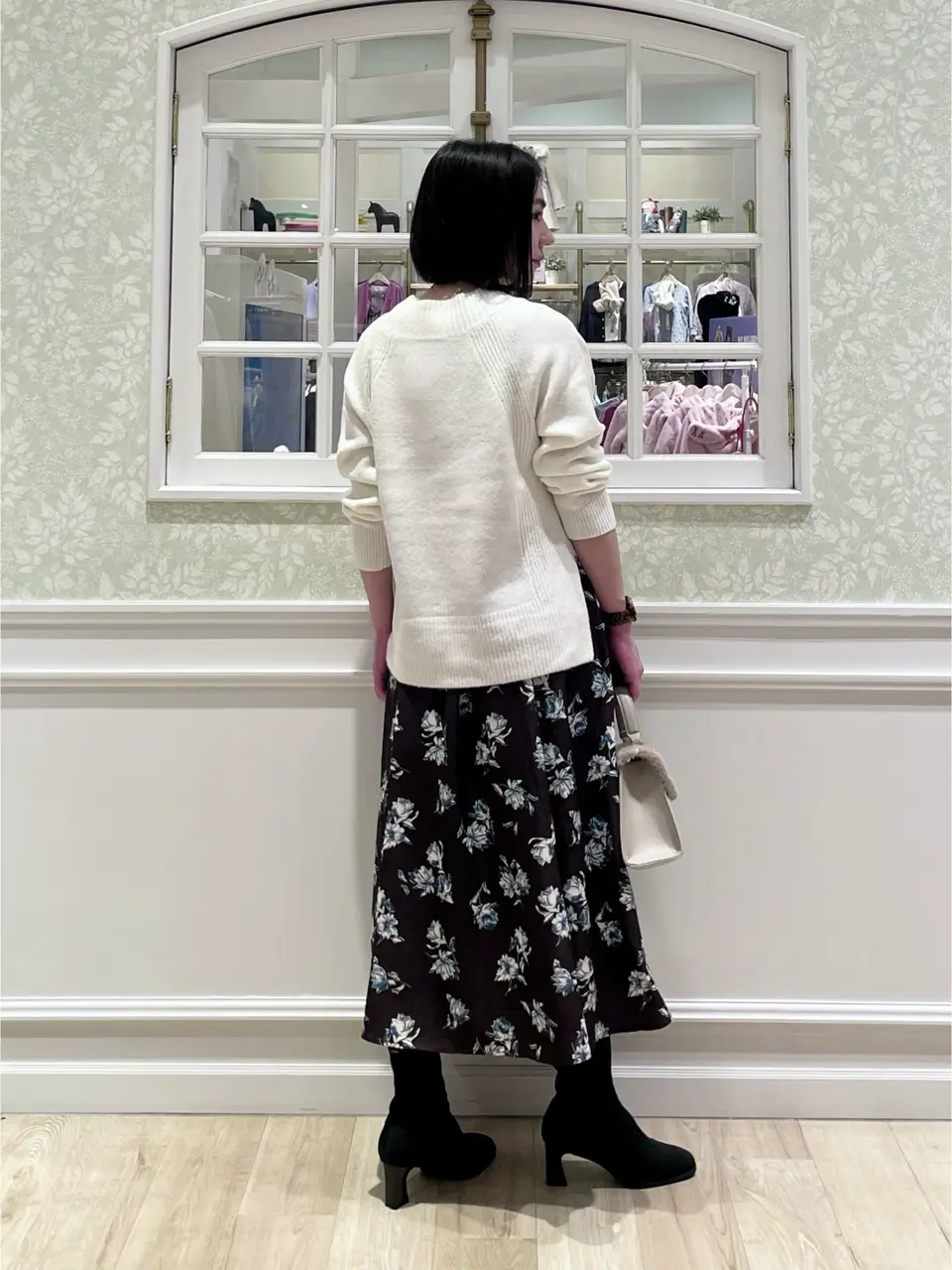 ANY SIS MIKA コーディネート画像